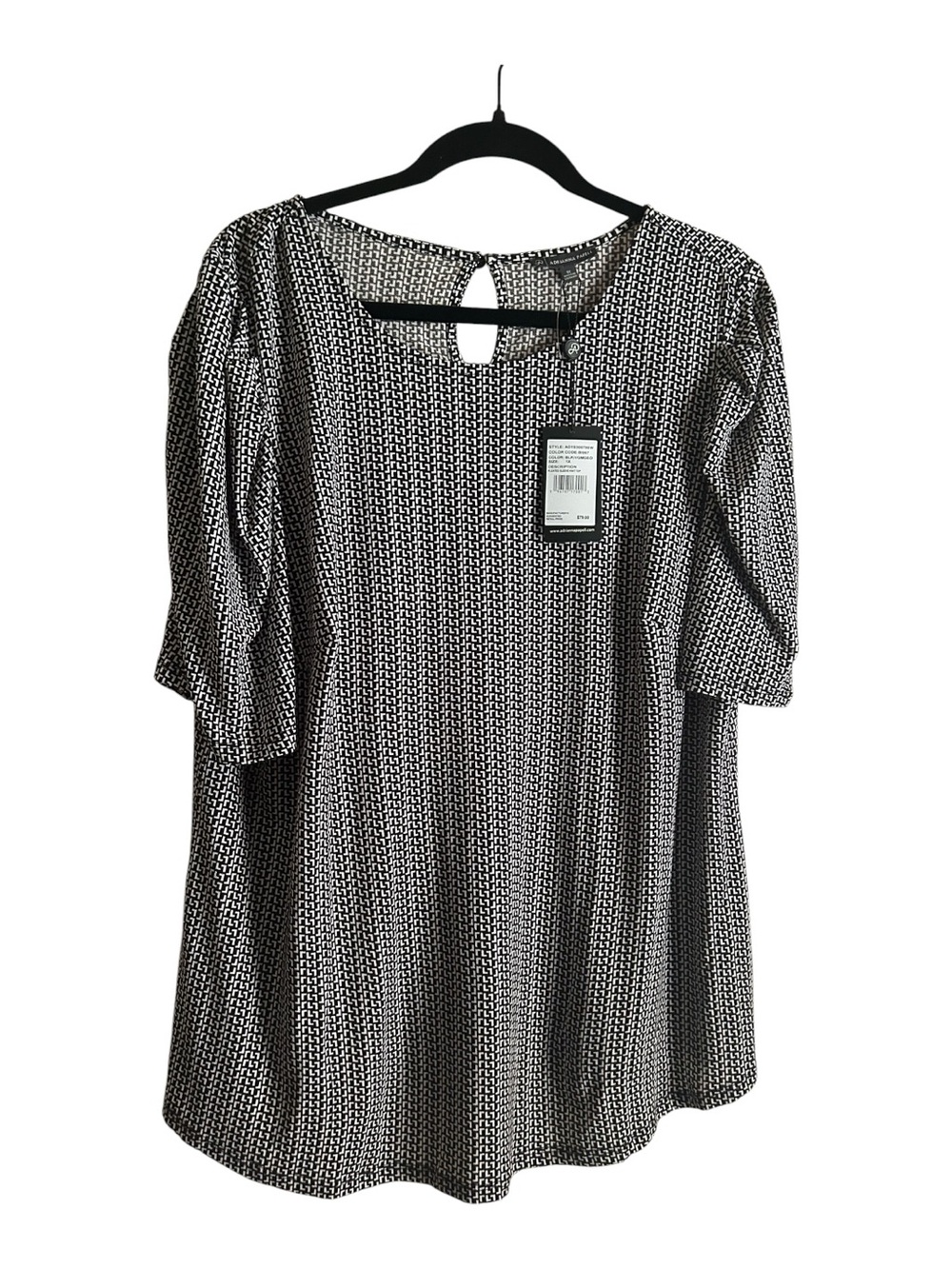 Adrianna Papell Women’s Size 1X Black and White Patterned Blouse